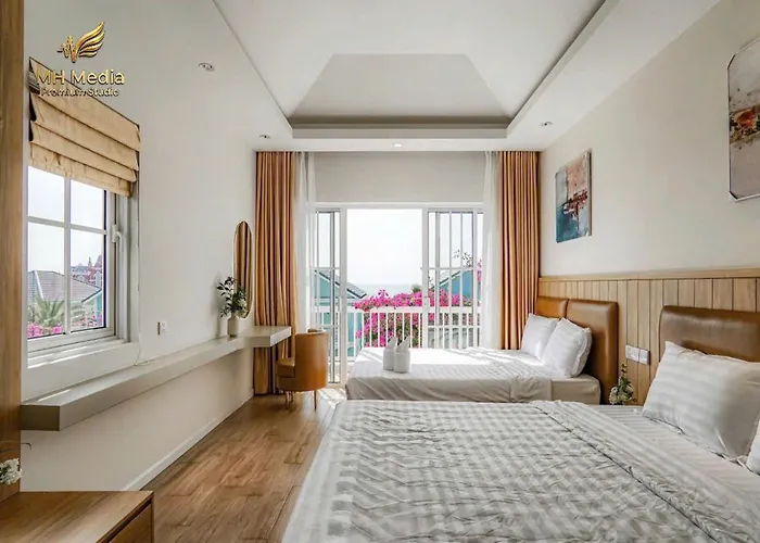 Novaworld Luxury Seaview Hotel 5*